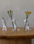 Haoshi Chipmunk Vase Hold 02 Spacio India