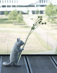 Haoshi Chipmunk Vase Hold 02 Spacio India