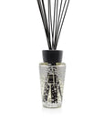 Enhance your space with the captivating fragrance of Baobab Black Pearls Diffuser DIF500PB by Baobab. This exquisite reed diffuser features elegant black and silver sticks, creating a stylish and luxurious ambiance. Experience.