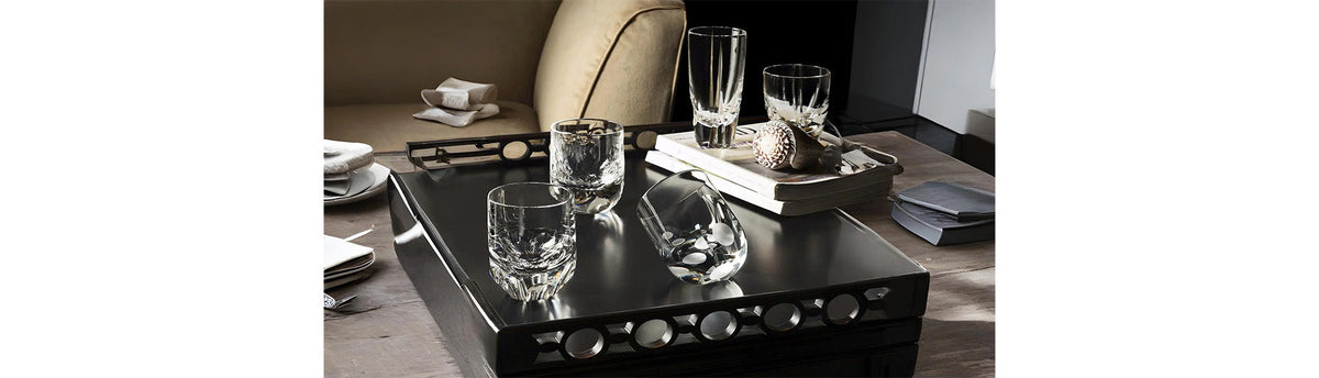 Interior Styling with Perfect Bar Accessories for Home Hosting