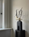 Cobra Vase Tall Medio Black