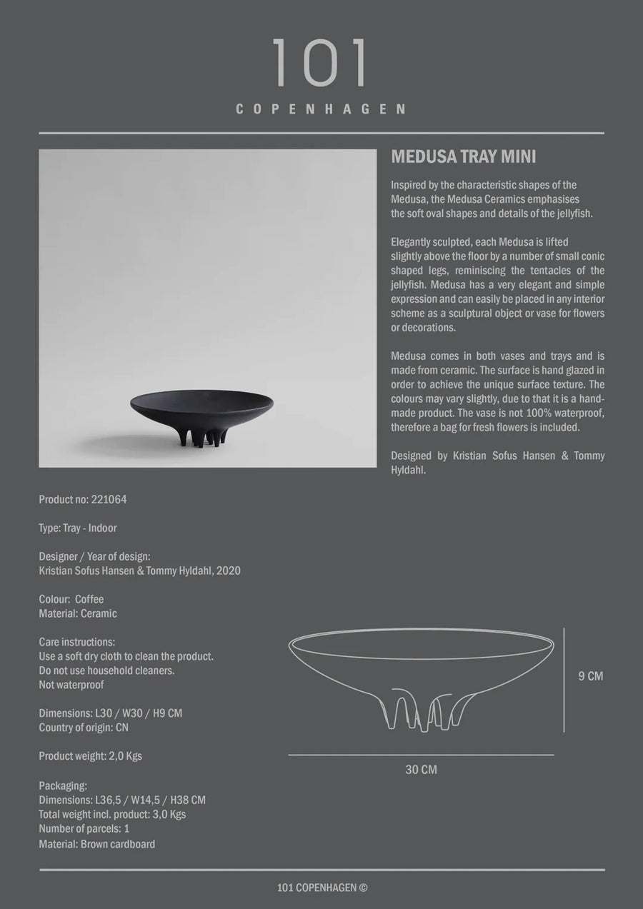 An image of a 101Cph Medusa Tray Mini Coffee 221064 ceramic black bowl by 101 Copenhagen.