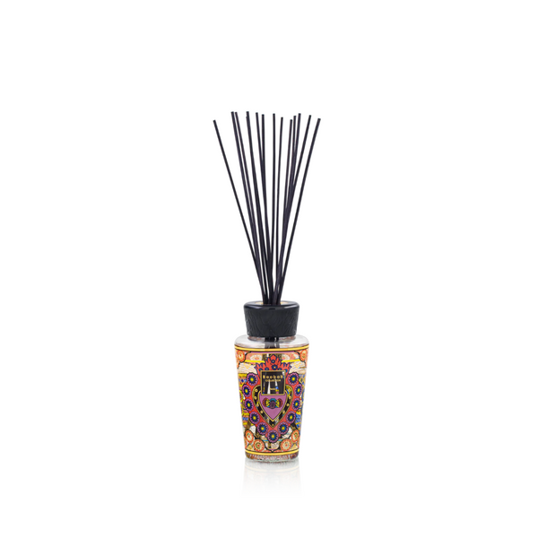 Baobab Mexico Diffuser 500ml DIF500MEX with blackcurrant, freesia, and cedar fragrance, featuring a silk-screen print design, available at Spacio India.