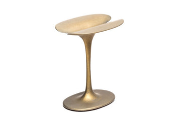A Gardeco Bronze Sculpture Mushroom Twin table with a flower on it.