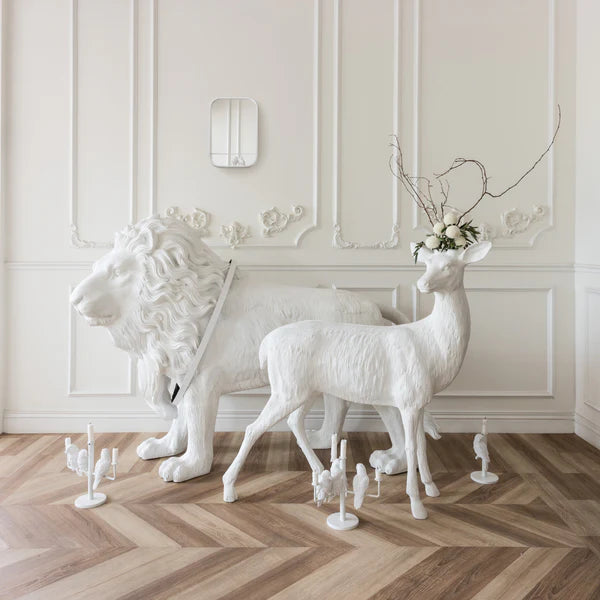 Haoshi Lion Sculpture Lighting Spacio India