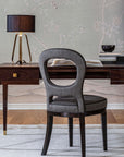 Lily Table
