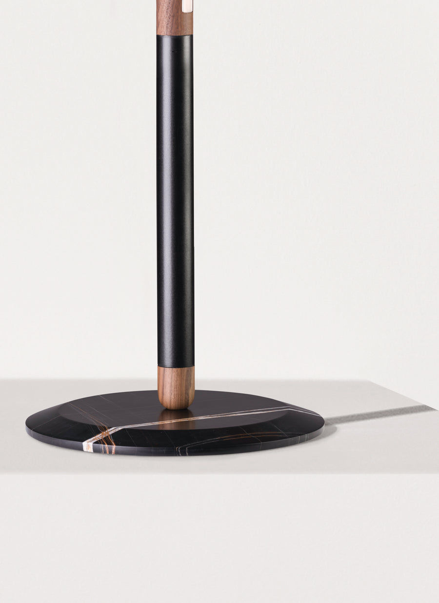 Linea Uno Floor Lamp by Nomon | Spacio