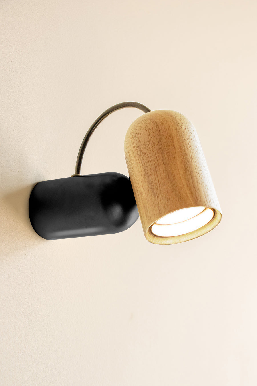 Onfa Wall Light by Nomon | Spacio