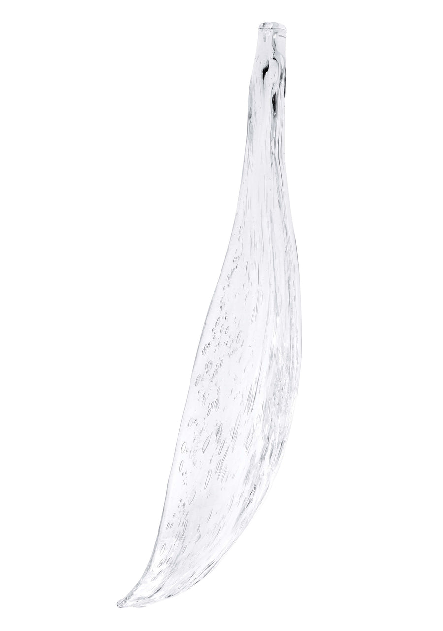 Close up of a petal shaped glass with air bubble trapped in it from Serip's Dandelion collection