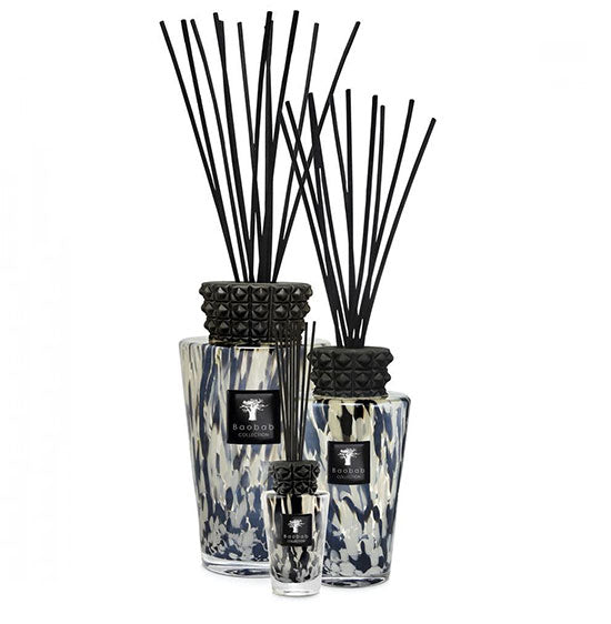 Three Baobab Black Pearls 250ml Diffuser Mini TOTEMXSPB with black and white designs, infused with the fragrance of black pearls and ginger.