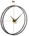 The Clock Nomon Doble O NG Wood Brass Detail DONNG from the brand Nomon features a captivating circular design in black and gold, making it the ideal large-format wall clock for any space.