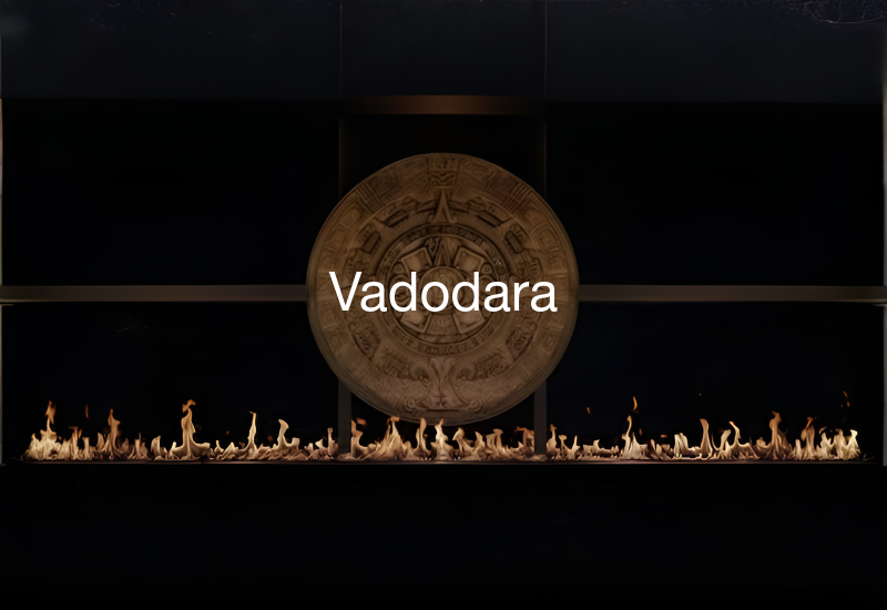 Luxury indoor and outdoor fireplaces in Vadodara by Spacio including water vapour, LED, bioethanol and gas fireplaces
