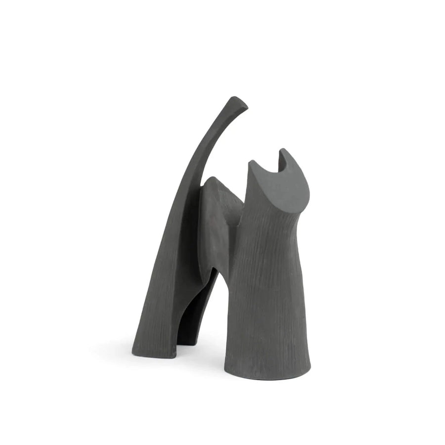 A Gardeco Ceramic Sculpture Darius Black figurine of a black cat on a white background.